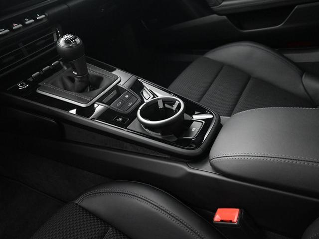 Photo of 2024 Silver Porsche 911
