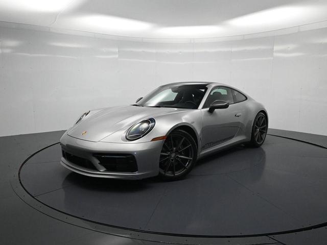 Photo of 2024 Silver Porsche 911