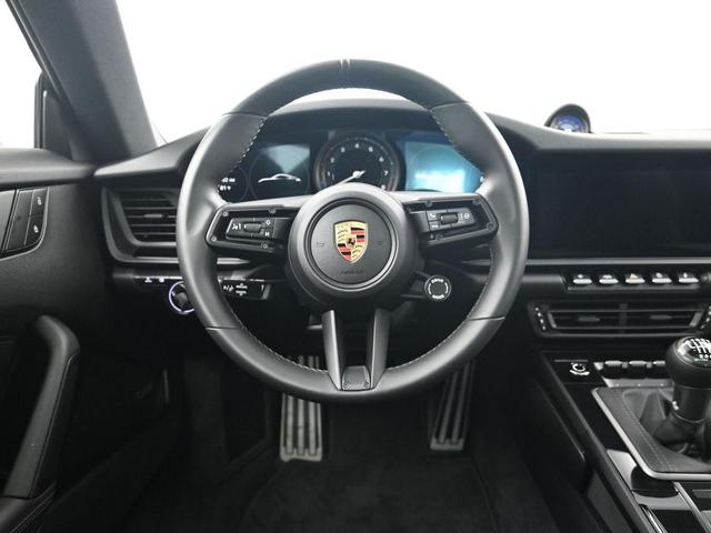 Photo of 2024 Silver Porsche 911