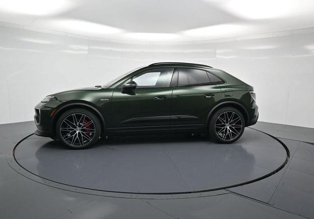 Photo of 2025 Oak Porsche Macan