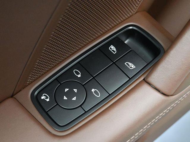 Photo of 2024 PAINT TO SAMPLE Porsche 911