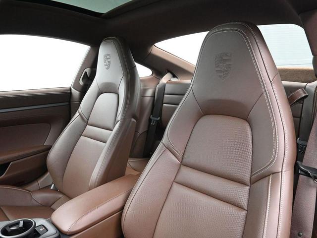 Photo of 2024 PAINT TO SAMPLE Porsche 911