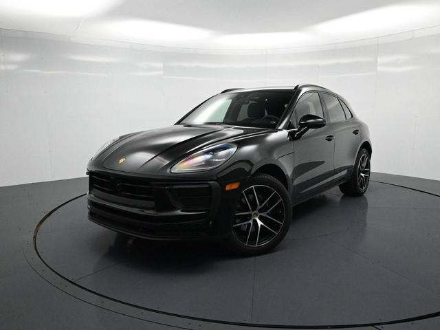 Photo of 2025 Black Porsche Macan