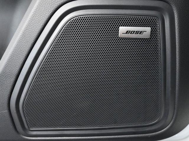 Photo of 2024 White Porsche Macan