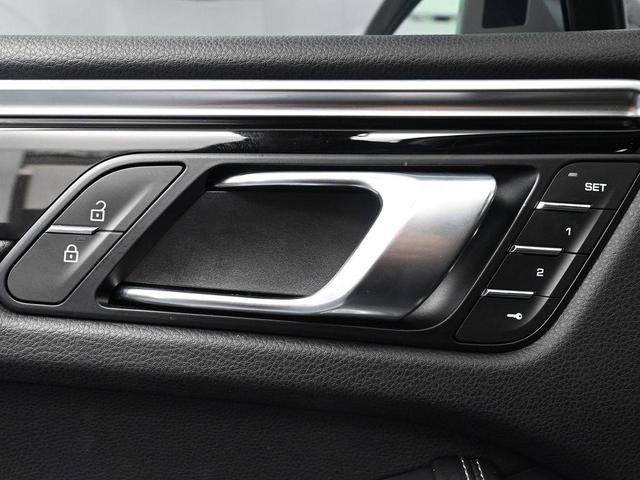 Photo of 2023 Chalk Porsche Macan