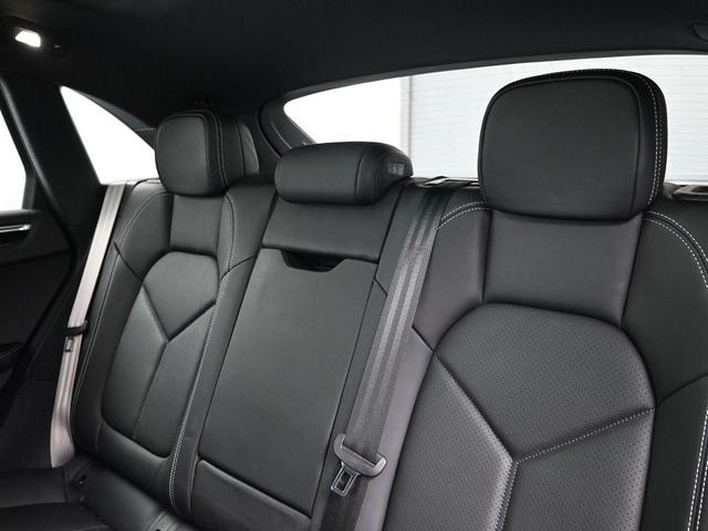 Photo of 2023 Chalk Porsche Macan