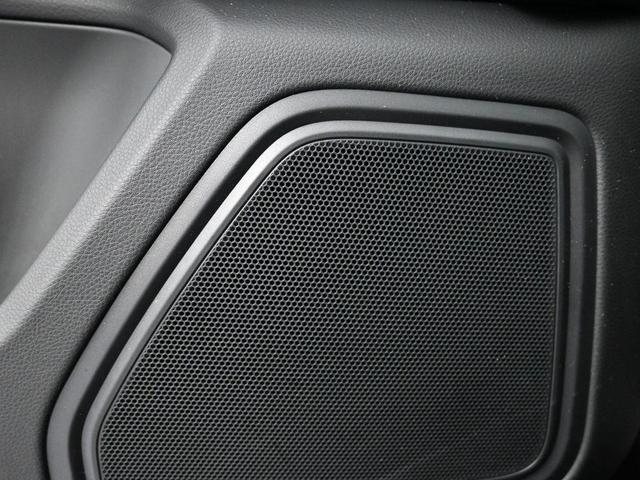 Photo of 2025 Jet Black Metallic Porsche Macan