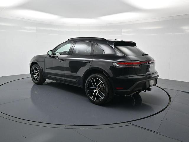 Photo of 2025 Jet Black Metallic Porsche Macan
