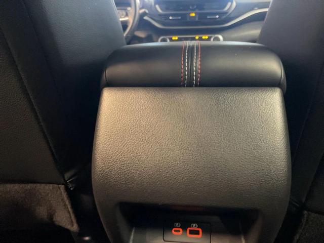 Photo of 2024 Gray Sky Pearl Nissan Altima