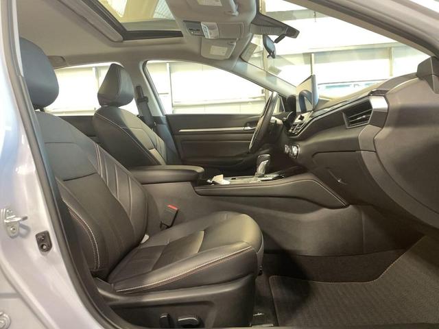 Photo of 2024 Gray Sky Pearl Nissan Altima