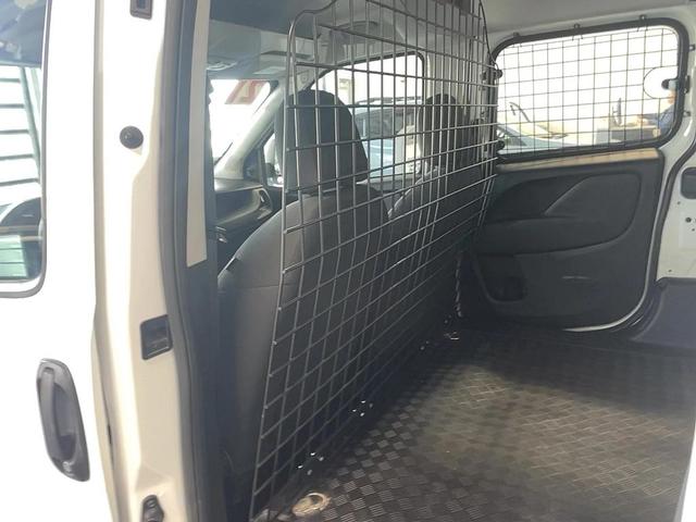 Photo of 2021 Bright White RAM ProMaster City