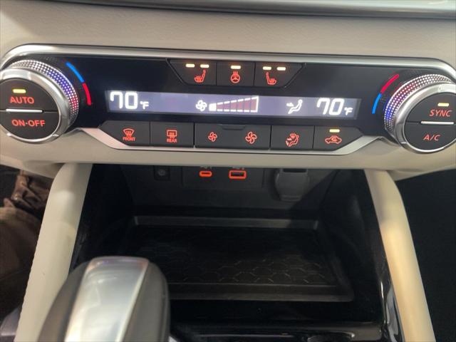 Photo of 2025 Pearl White Tricoat Nissan Altima