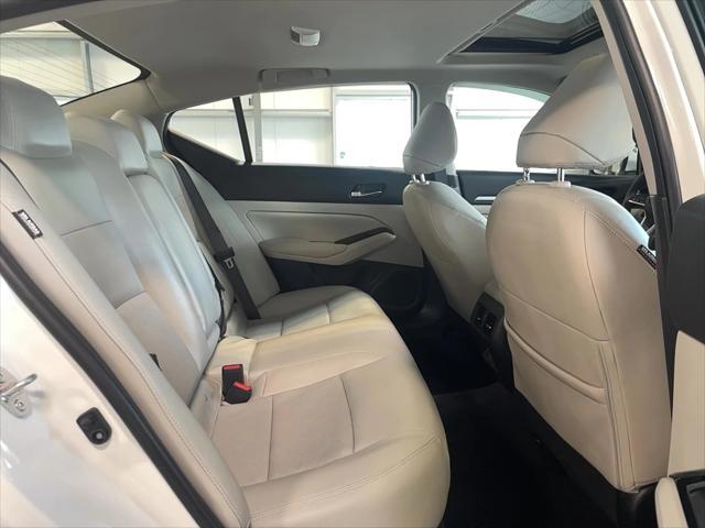 Photo of 2025 Pearl White Tricoat Nissan Altima