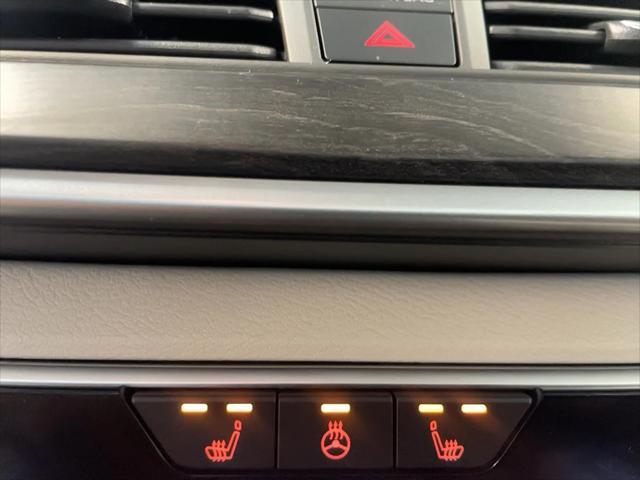 Photo of 2025 Pearl White Tricoat Nissan Altima