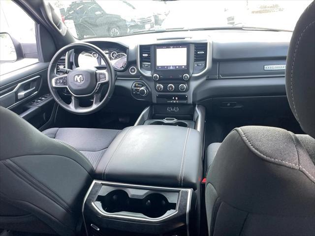 Photo of 2022 Diamond Black Crystal Pearlcoat RAM 1500