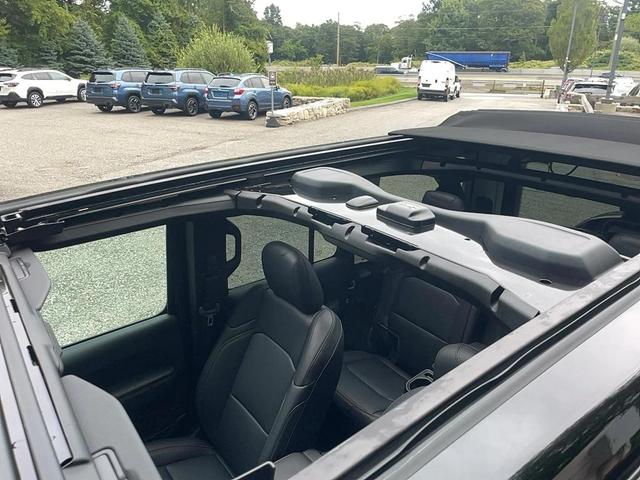 Photo of 2025 Black Clearcoat Jeep Wrangler