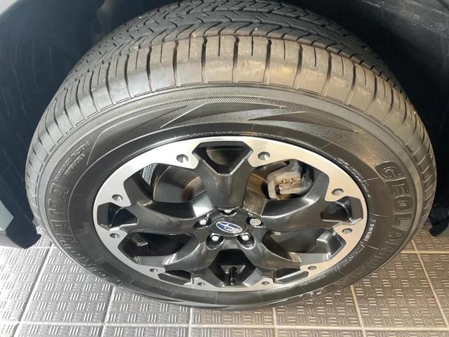 Photo of 2023 Cool-Gray Khaki Subaru Crosstrek