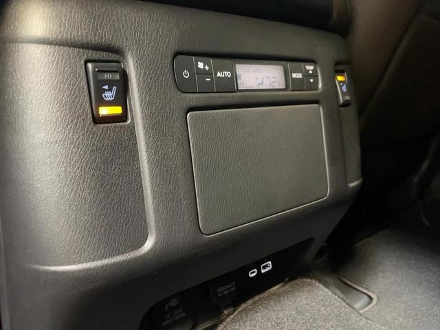 Photo of 2024 Super Black Nissan Armada