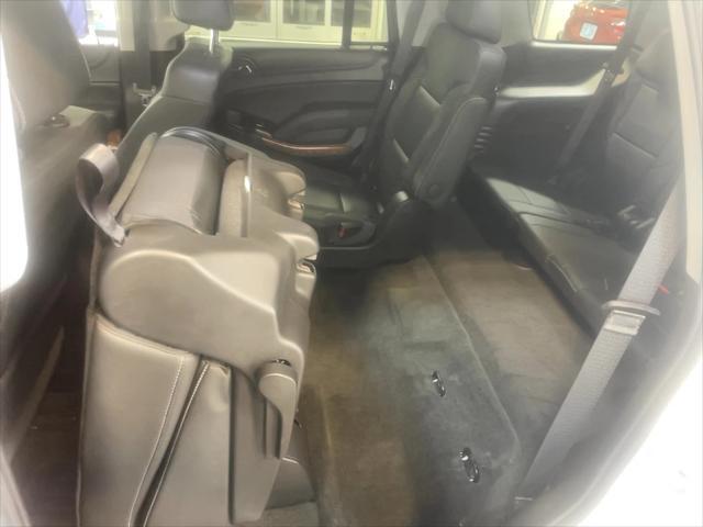 Photo of 2018 Summit White Chevrolet Tahoe