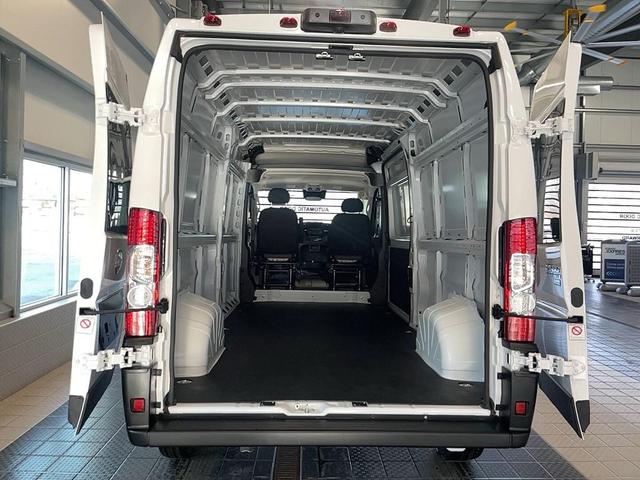 Photo of 2024 Bright White RAM ProMaster 2500