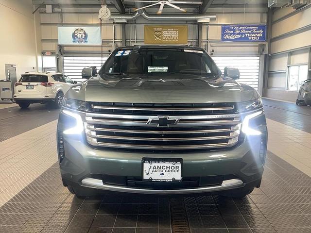 Photo of 2023 Sage Silver Metallic Chevrolet Suburban