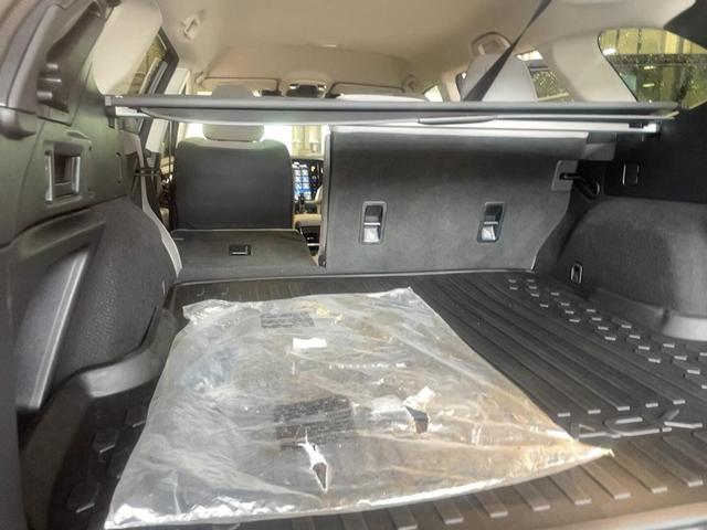 Photo of 2024 Magnetite Gray Metallic Subaru Outback