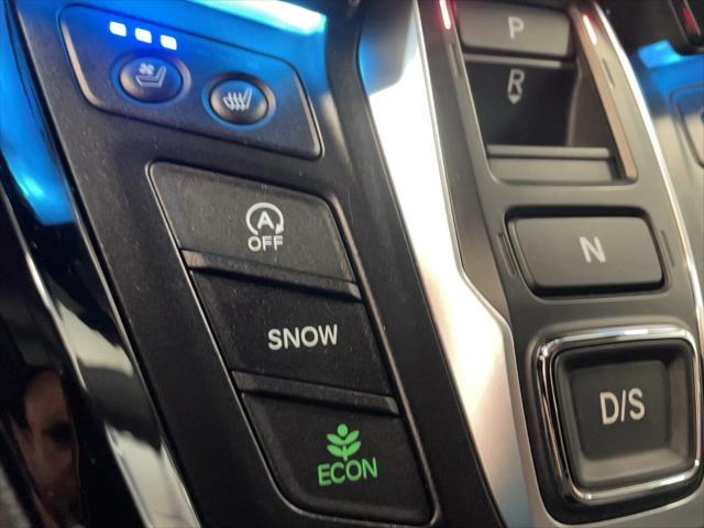 Photo of 2024 Crystal Black Pearl Honda Odyssey