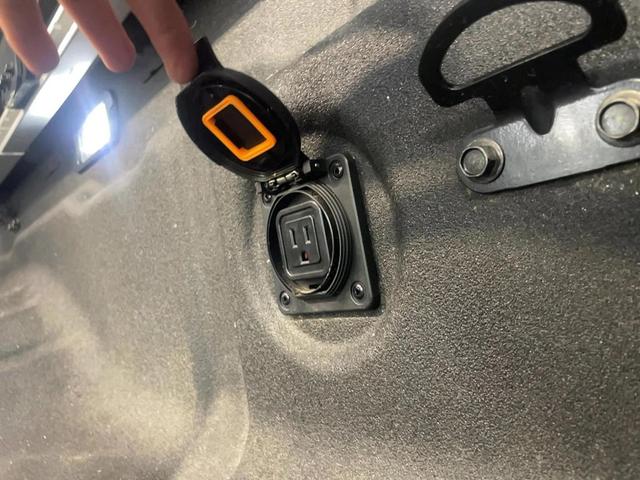 Photo of 2023 Gun Metallic Nissan Frontier