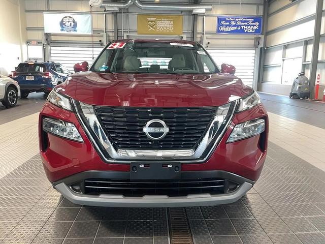 Photo of 2023 Scarlet Ember Nissan Rogue