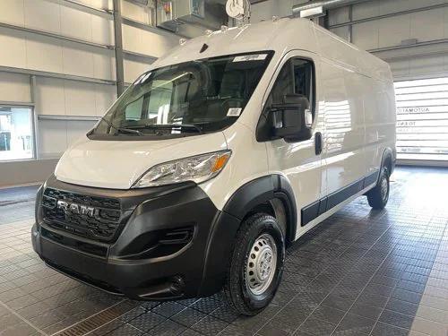 Photo of 2024 Bright White RAM ProMaster 2500