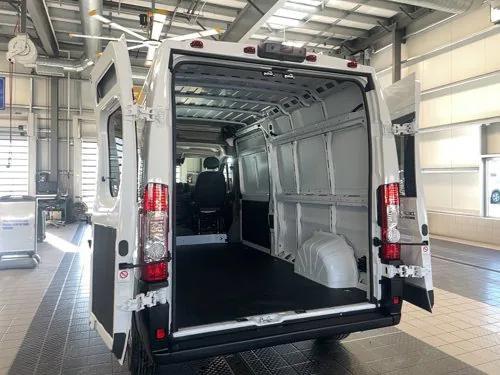 Photo of 2024 Bright White RAM ProMaster 2500