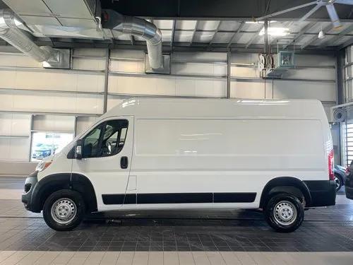 Photo of 2024 Bright White RAM ProMaster 2500