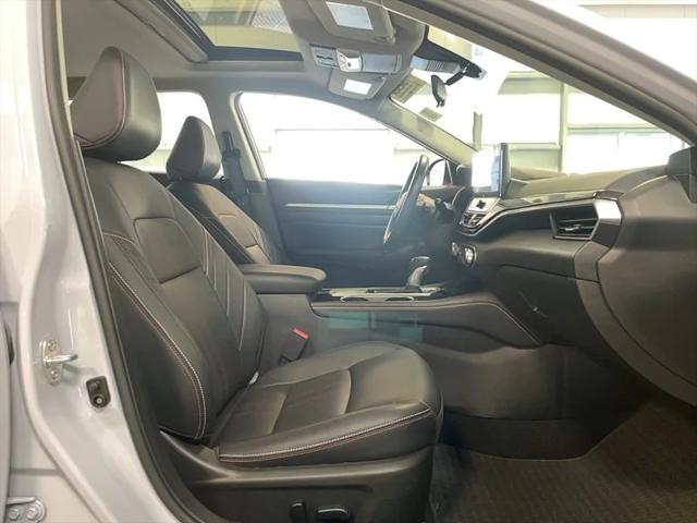 Photo of 2024 Gray Sky Pearl Nissan Altima