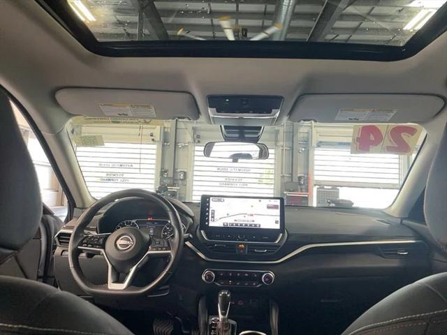Photo of 2024 Gray Sky Pearl Nissan Altima