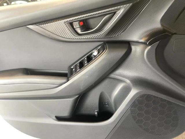Photo of 2023 Ice Silver Subaru Crosstrek