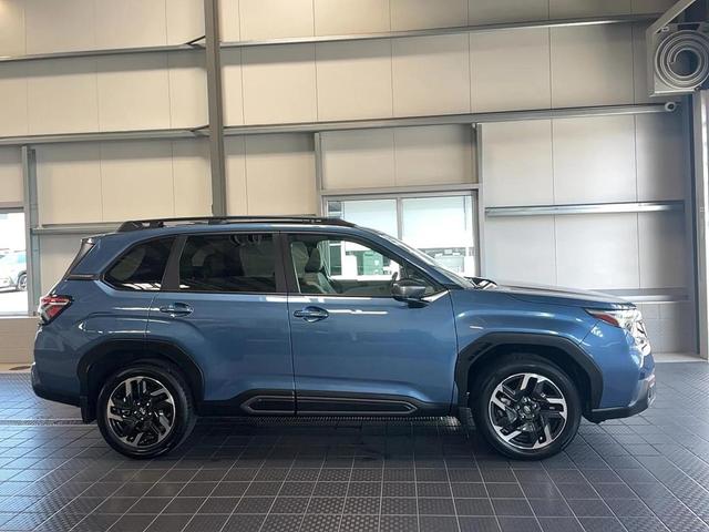 Photo of 2025 Horizon Blue Pearl Subaru Forester