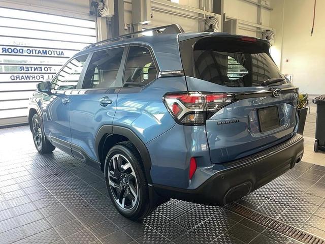 Photo of 2025 Horizon Blue Pearl Subaru Forester