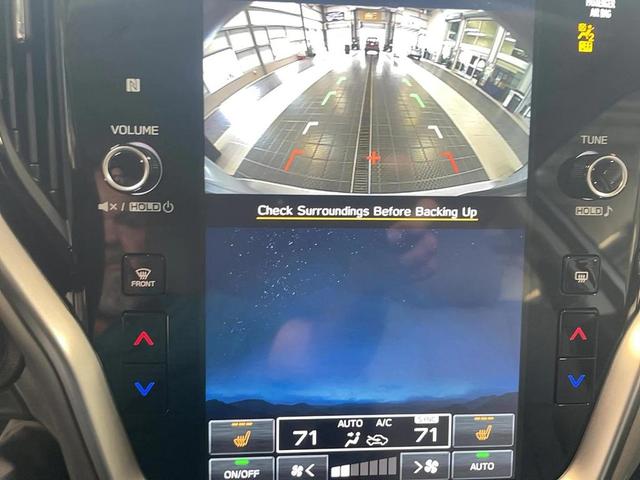 Photo of 2025 Ice Silver Metallic Subaru Legacy