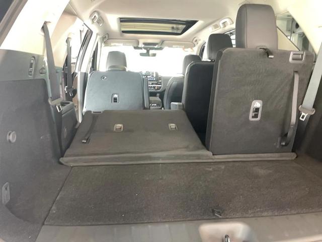 Photo of 2025 Super Black Nissan Pathfinder