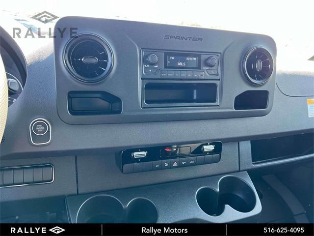 Photo of 2025 White Mercedes-Benz Sprinter 2500