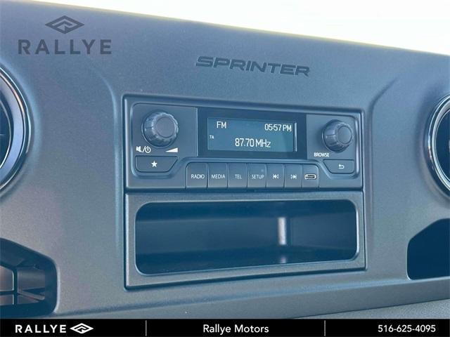Photo of 2025 White Mercedes-Benz Sprinter 2500