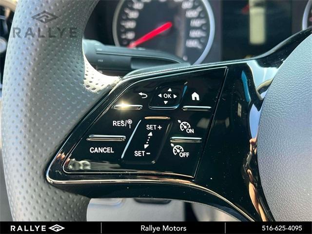 Photo of 2025 White Mercedes-Benz Sprinter 2500