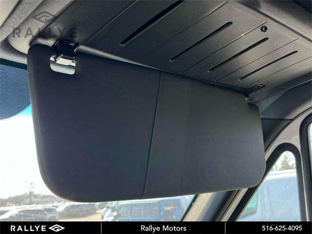 Photo of 2025 White Mercedes-Benz Sprinter 2500