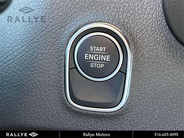 Photo of 2025 White Mercedes-Benz Sprinter 2500