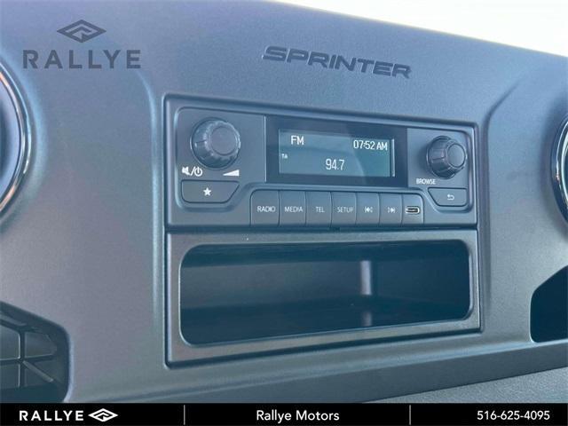 Photo of 2025 White Mercedes-Benz Sprinter 2500