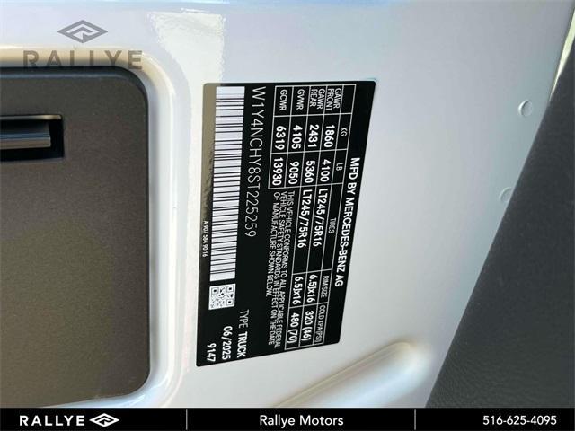 Photo of 2025 White Mercedes-Benz Sprinter 2500