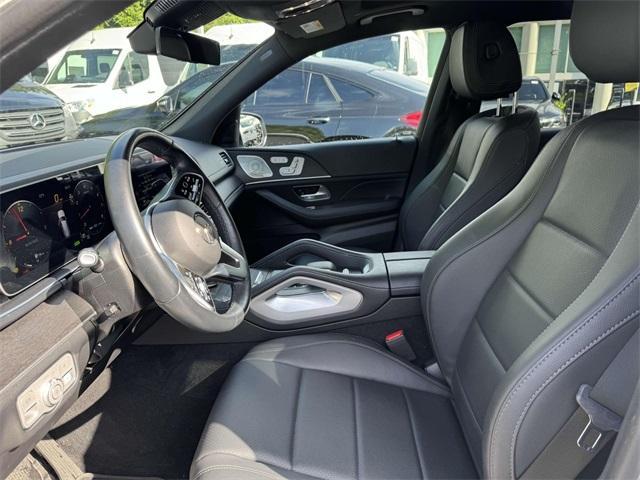 Photo of 2023 White Mercedes-Benz GLS 450