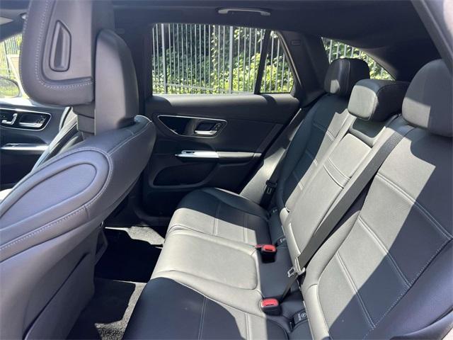 Photo of 2023 Black Mercedes-Benz GLC 300