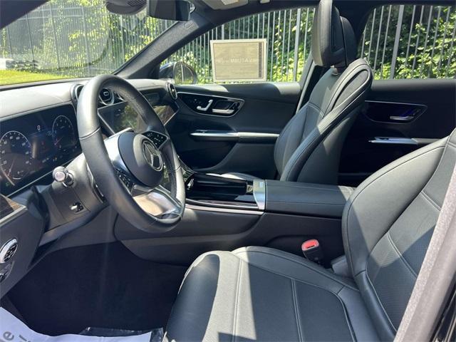 Photo of 2023 Black Mercedes-Benz GLC 300