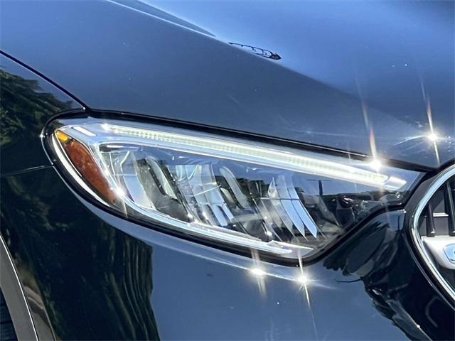 Photo of 2023 Black Mercedes-Benz GLC 300